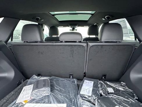 New 2026 Volkswagen Atlas Cross Sport SEL R-Line image 20