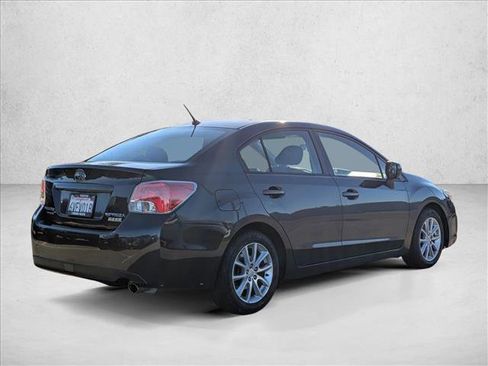 Used 2012 Subaru Impreza 2.0i Premium image 5