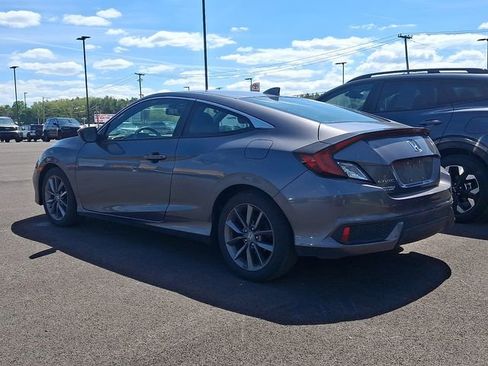 Used 2019 Honda Civic EX image 4