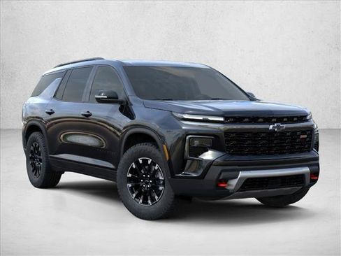 New 2026 Chevrolet Traverse Z71 w/ LPO, Floor Liner Package image 2