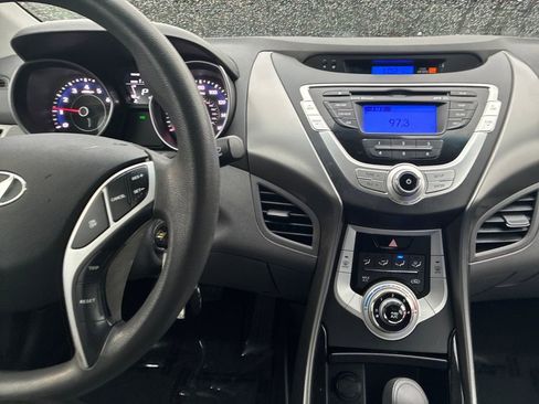 Used 2012 Hyundai Elantra GLS w/ Preferred Pkg 3 image 18