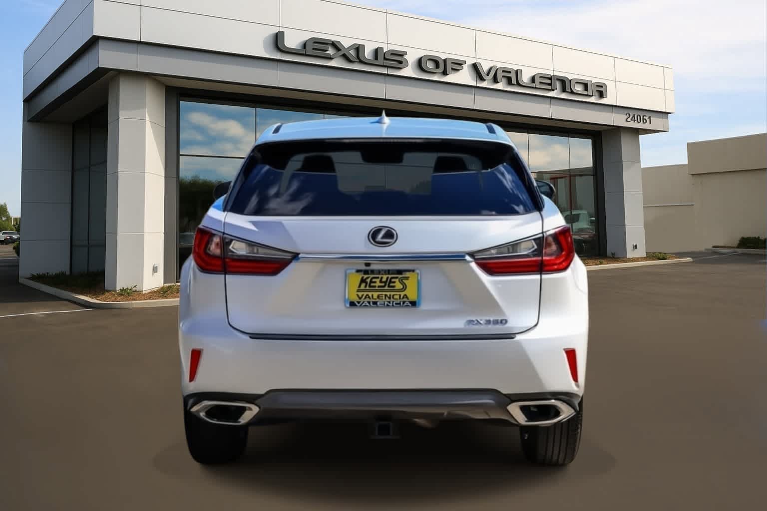 Used 2017 Lexus RX 350 FWD w/ Accessory Package image 3