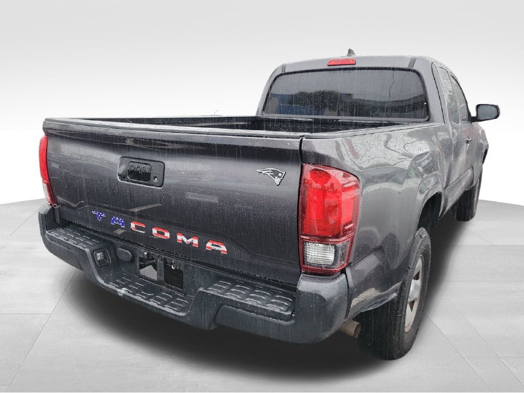 Used 2020 Toyota Tacoma SR RWD image 13