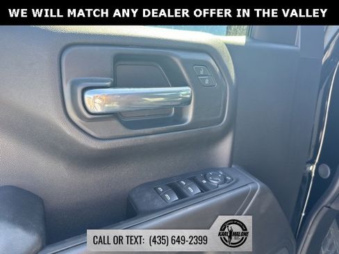 Used 2026 Chevrolet Silverado 1500 Custom Trail Boss w/ LPO, Dark Essentials Package image 12