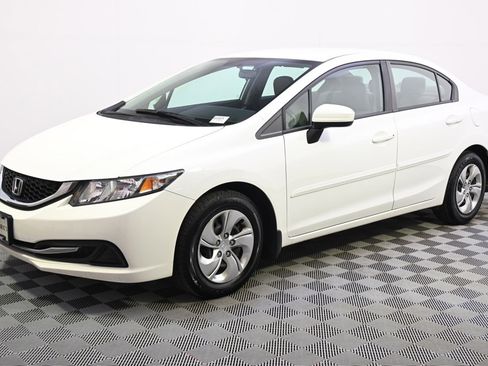 Used 2014 Honda Civic LX image 2