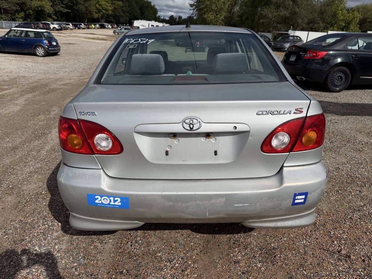 Used 2003 Toyota Corolla CE FWD image 4