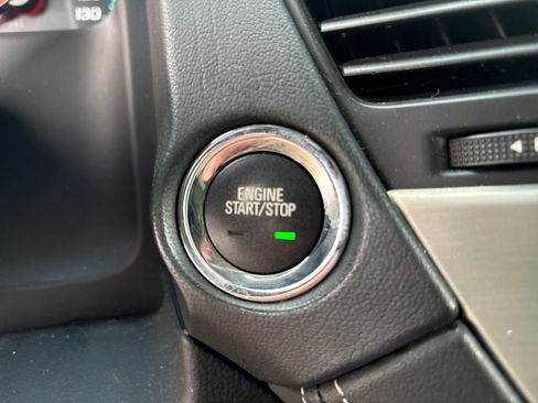 Used 2019 GMC Yukon Denali w/ Denali Ultimate Package image 27