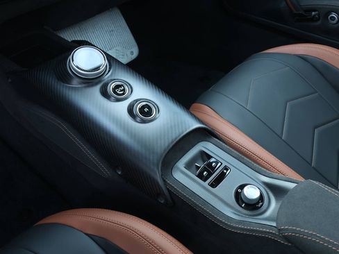 Used 2024 Maserati MC20 Cielo image 12