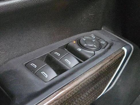 Used 2021 Chevrolet Silverado 1500 RST w/ Redline Edition RWD image 27