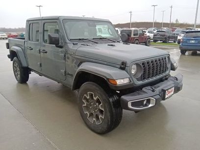 Used 2025 Jeep Gladiator Sport w/ Premium Package