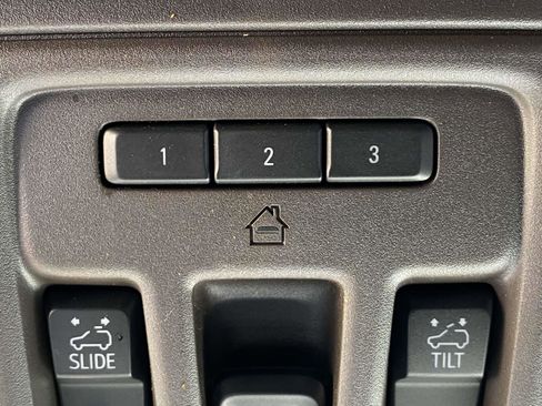 Used 2020 GMC Sierra 1500 SLT w/ SLT Premium Plus Package image 32