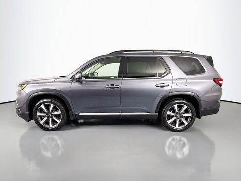 Certified 2023 Honda Pilot Touring image 8