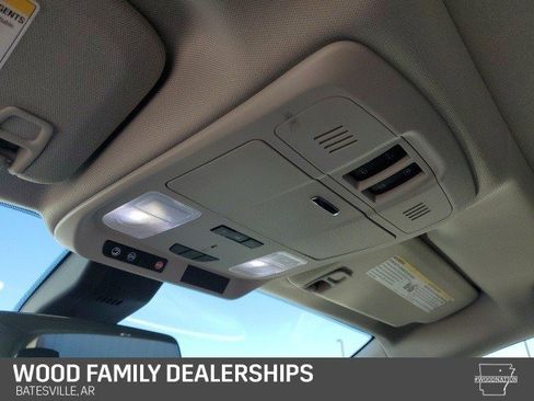 Used 2020 Buick Envision Premium image 18