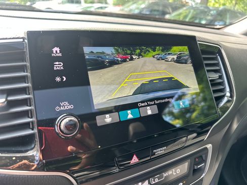 Used 2022 Honda Passport EX-L image 16