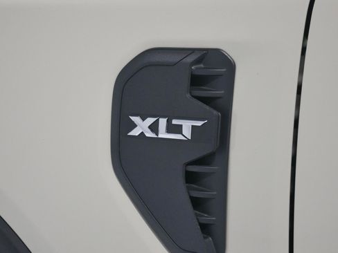 Certified 2025 Ford Ranger XLT w/ Equipment Group 301A High image 26