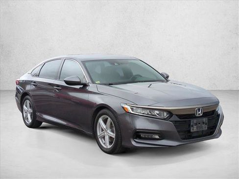 Used 2005 Chevrolet Corvette Coupe w/ Preferred Equipment Group image 3