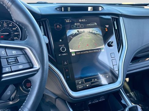 Used 2023 Subaru Outback Limited image 14