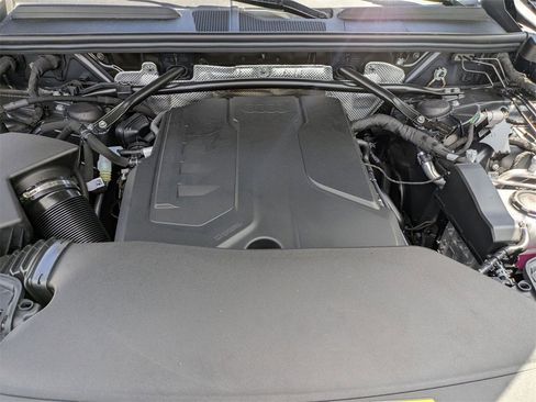 New 2025 Audi Q5 Premium w/ Convenience Package image 37