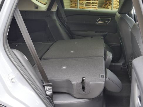 New 2026 Nissan Rogue Platinum w/ Platinum Premium Package AWD/4WD image 29