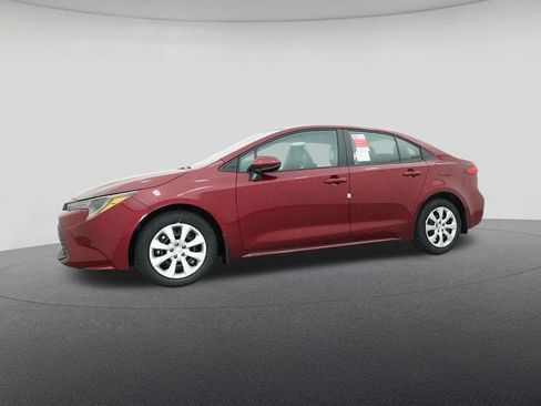 New 2026 Toyota Corolla LE image 18