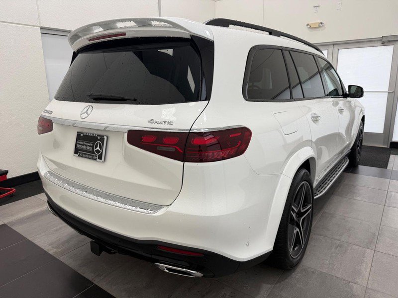 Certified 2026 Mercedes-Benz GLS 450 4MATIC image 2