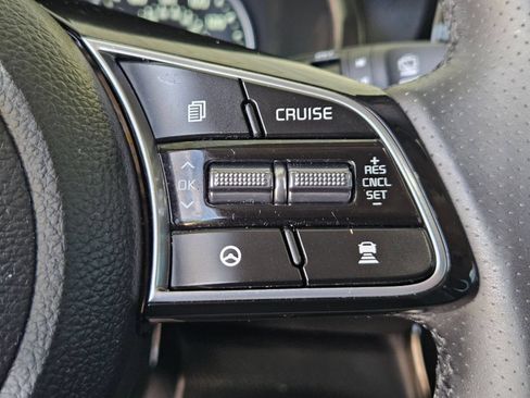 Used 2023 Kia Seltos SX AWD/4WD image 14