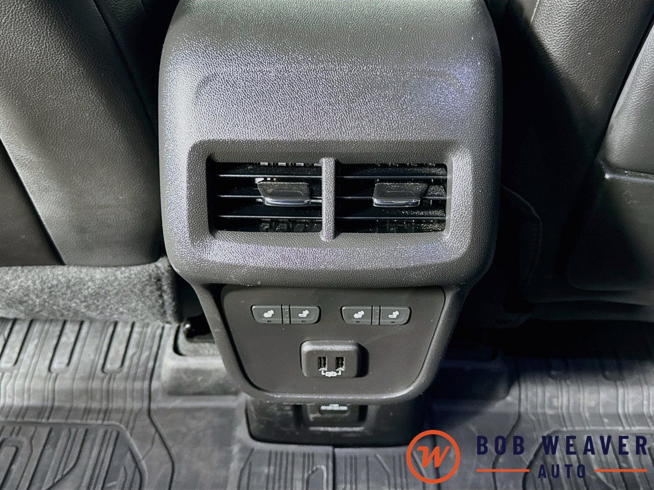 Used 2023 GMC Terrain Denali w/ Denali Premium Package AWD/4WD image 32