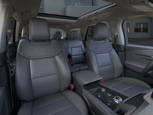 New 2026 Ford Explorer Active w/ Active Comfort Package image 10