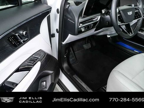 Certified 2024 Cadillac Lyriq Sport image 8