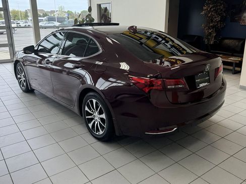 Used 2016 Acura TLX FWD image 3