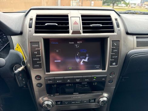 Used 2014 Lexus GX 460 AWD/4WD image 21