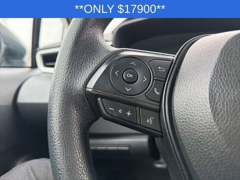 Used 2024 Toyota Corolla LE image 33