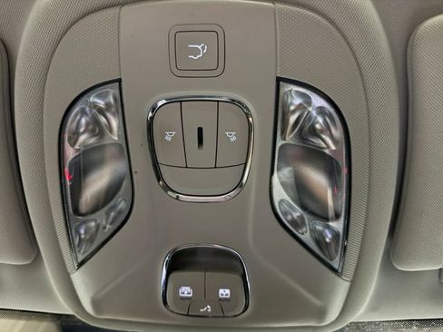 Used 2021 Jeep Compass Trailhawk w/ Sun and Sound Group AWD/4WD image 42