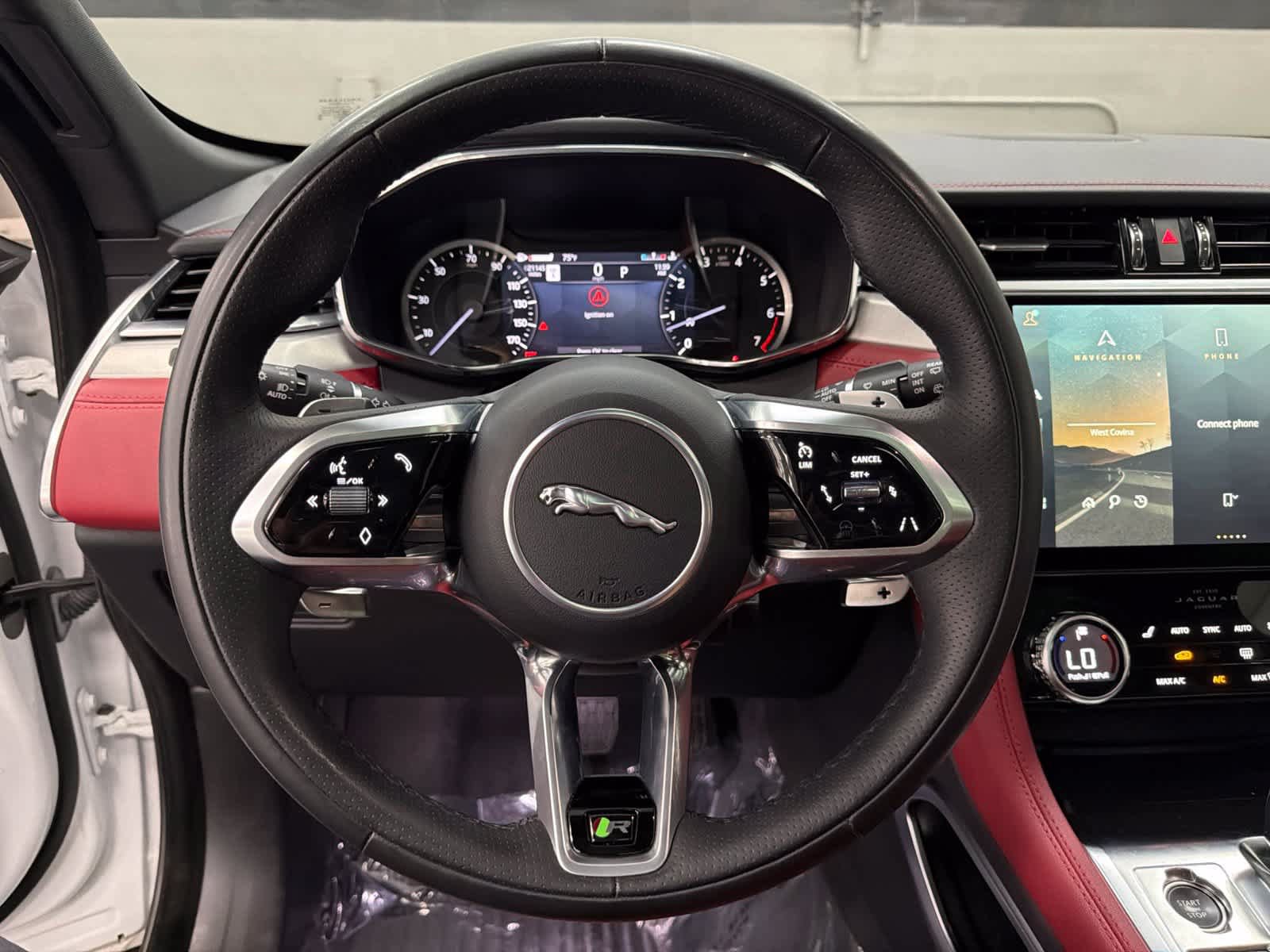 Used 2023 Jaguar F-PACE R-Dynamic S AWD/4WD image 27