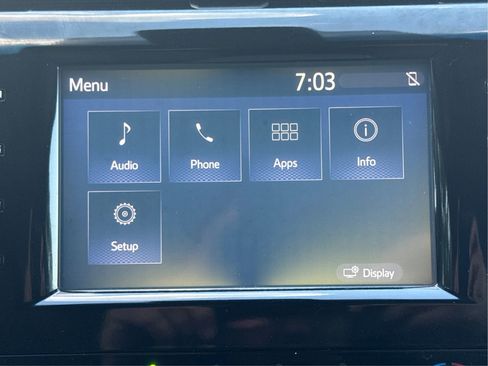 Used 2018 Toyota Camry LE image 14