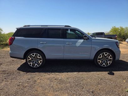 New 2026 Ford Expedition Platinum w/ Platinum Ultimate Package