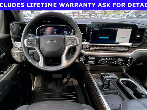 Used 2025 Chevrolet Silverado 1500 RST w/ Convenience Package II AWD/4WD image 5