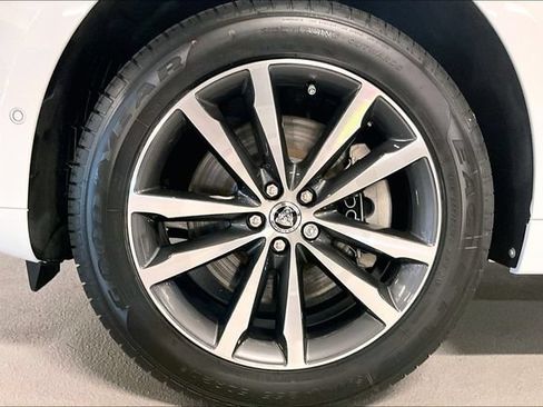 New 2026 Jaguar F-PACE R-Dynamic S AWD/4WD image 10