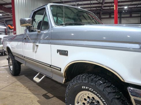 Used 1996 Ford F250 XLT 2dr 4WD Standard Cab LB HD image 27