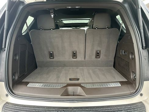 Used 2022 GMC Yukon Denali w/ Max Trailering Package image 14