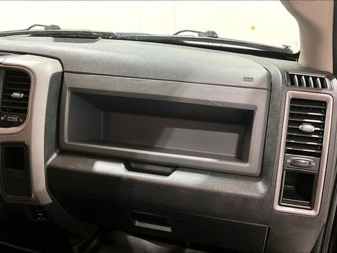 Used 2015 RAM 1500 Express image 28