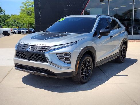 Used 2024 Mitsubishi Eclipse Cross AWD image 1