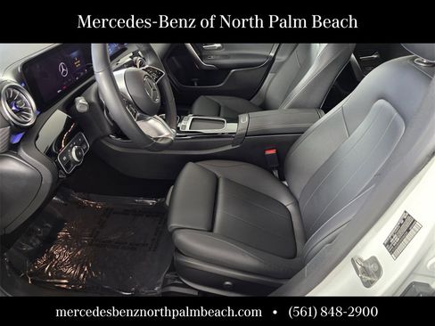 Certified 2025 Mercedes-Benz CLA 250 image 9