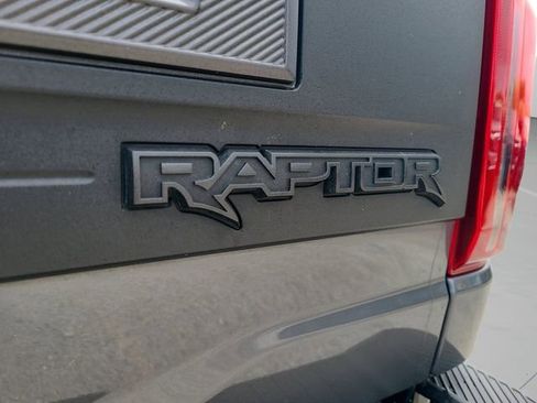 Used 2025 Ford F150 Raptor AWD/4WD image 30