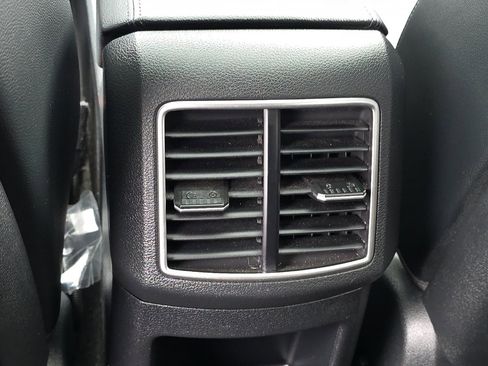 Used 2024 Kia Sportage X-Line w/ X-Line Premium Package image 43