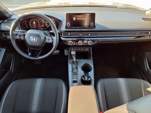 Certified 2025 Honda Civic Sport image 4