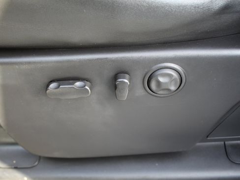 Used 2012 GMC Sierra 3500 Denali image 25