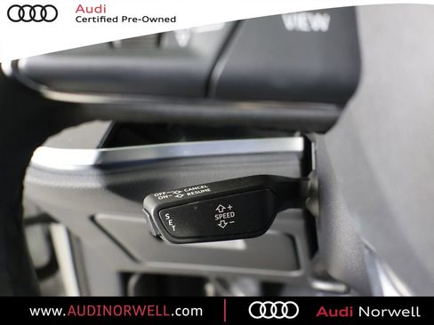 Certified 2023 Audi Q3 2.0T Premium w/ Convenience Package AWD/4WD image 26