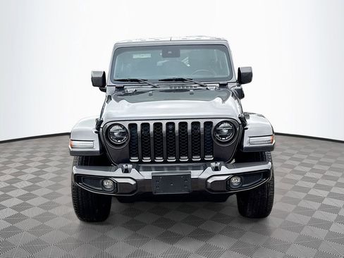 Used 2021 Jeep Wrangler Unlimited Sahara AWD/4WD image 2