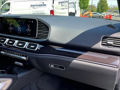 Used 2023 Mercedes-Benz GLE 350 4MATIC image 16